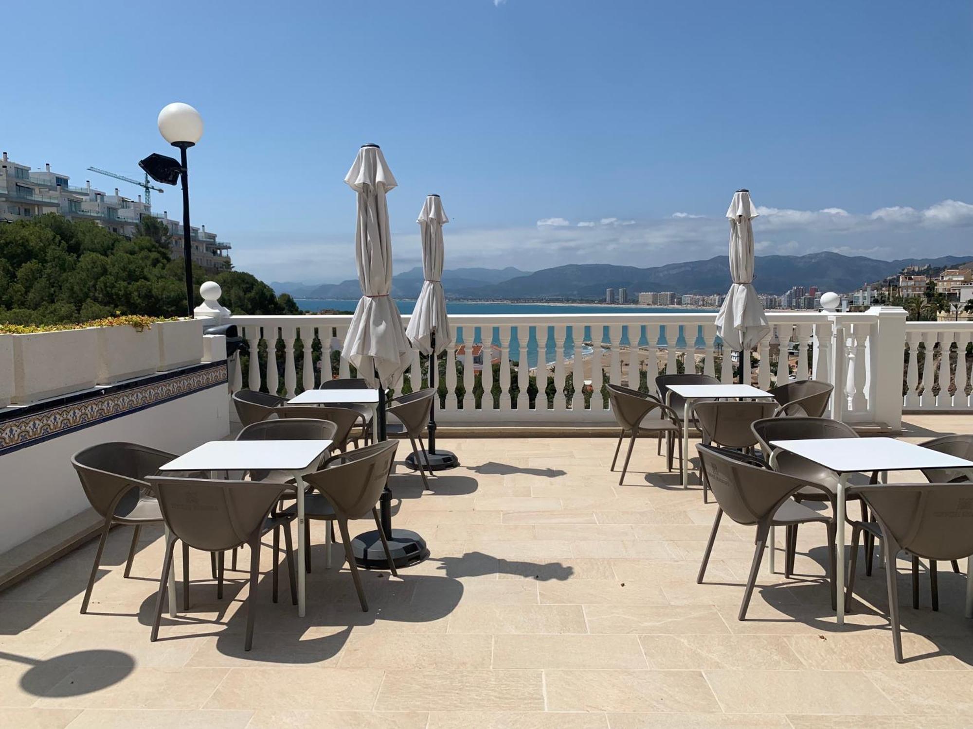 Royal Beach - Appartment With Sea View & Terrace Faro de Cullera Exteriör bild