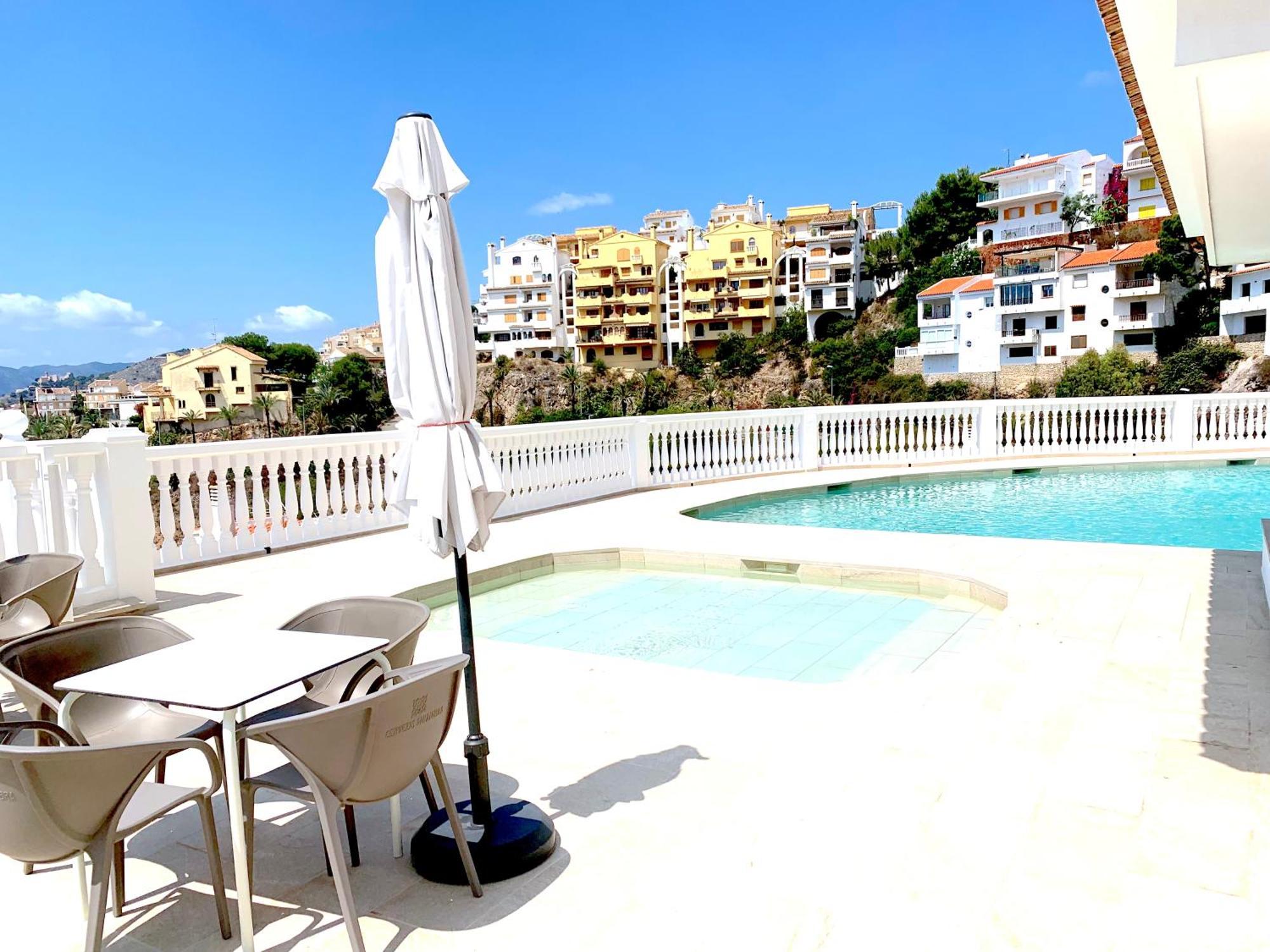 Royal Beach - Appartment With Sea View & Terrace Faro de Cullera Exteriör bild