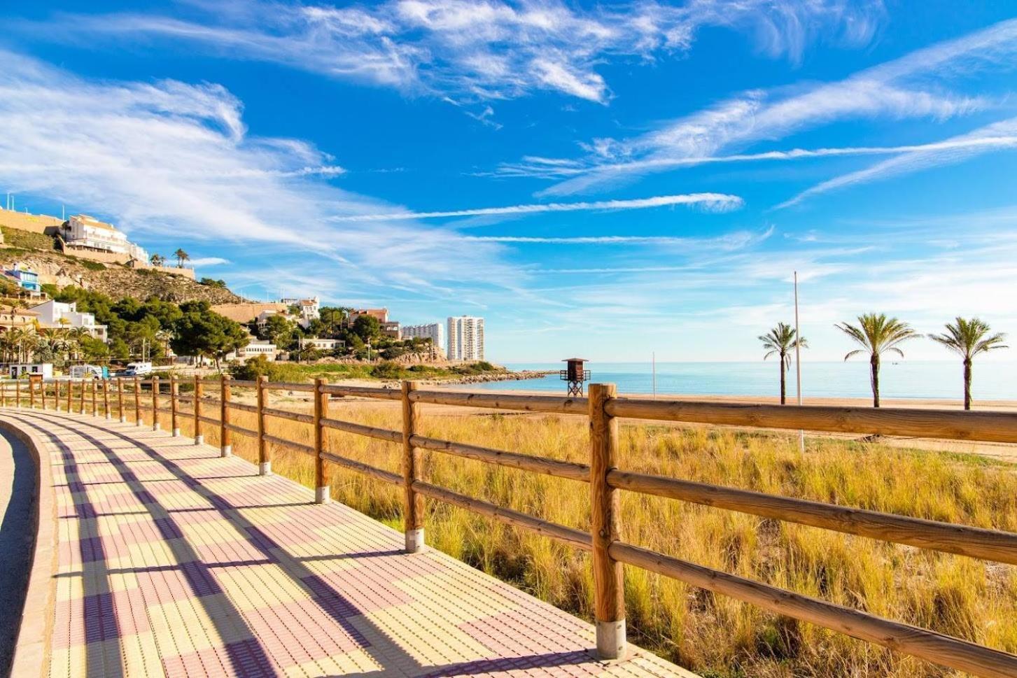Royal Beach - Appartment With Sea View & Terrace Faro de Cullera Exteriör bild