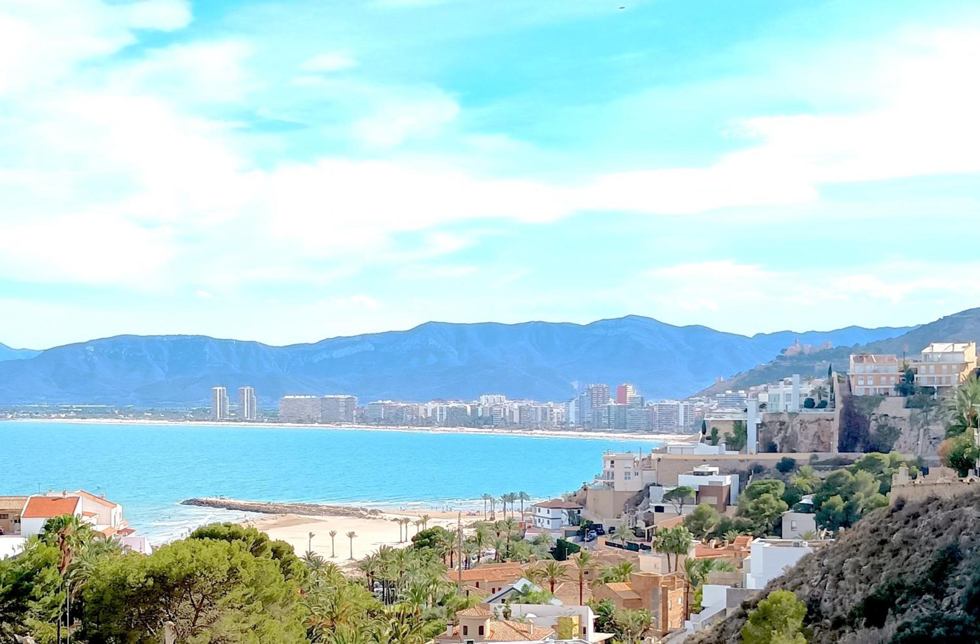 Royal Beach - Appartment With Sea View & Terrace Faro de Cullera Exteriör bild