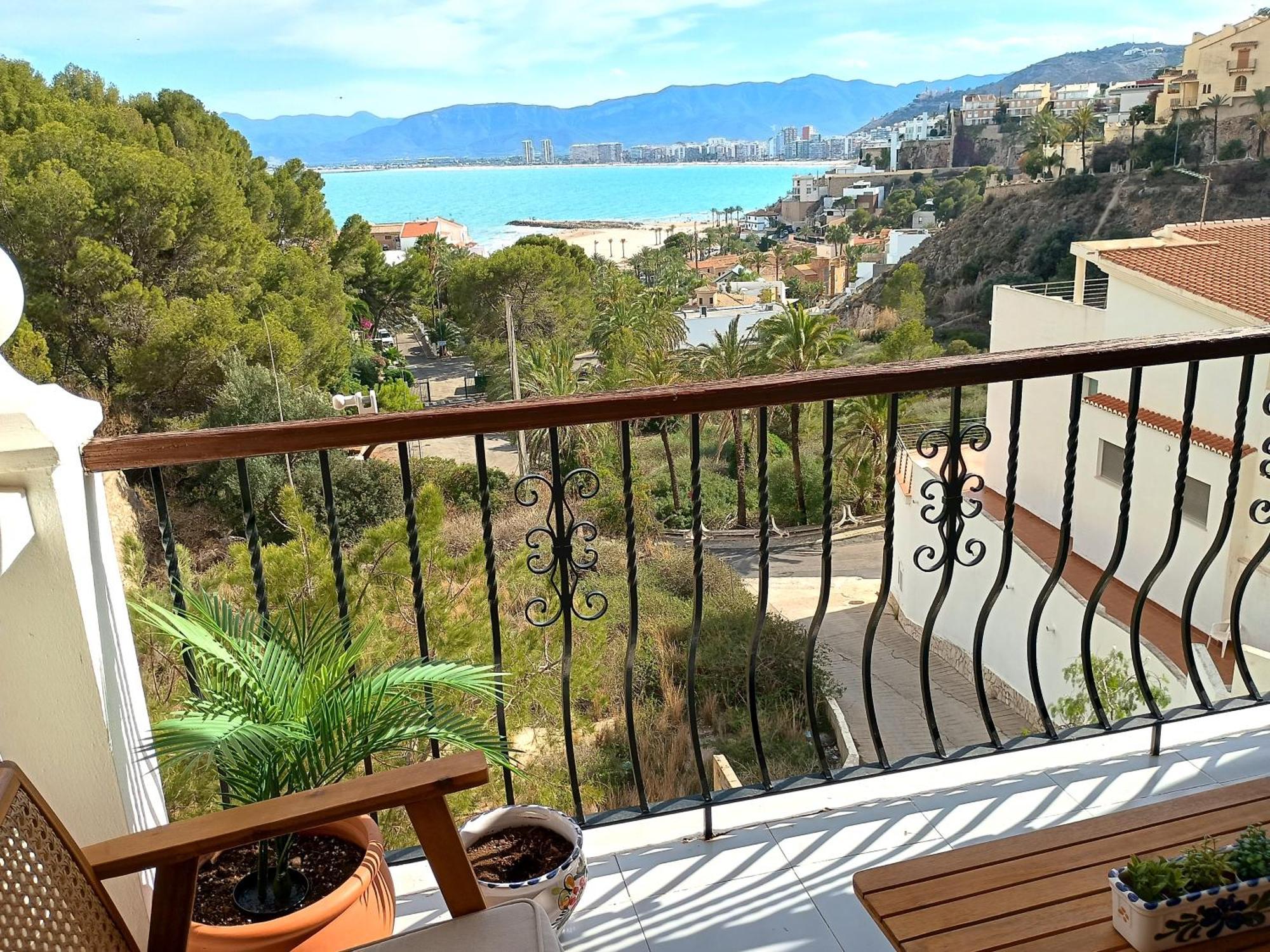 Royal Beach - Appartment With Sea View & Terrace Faro de Cullera Exteriör bild