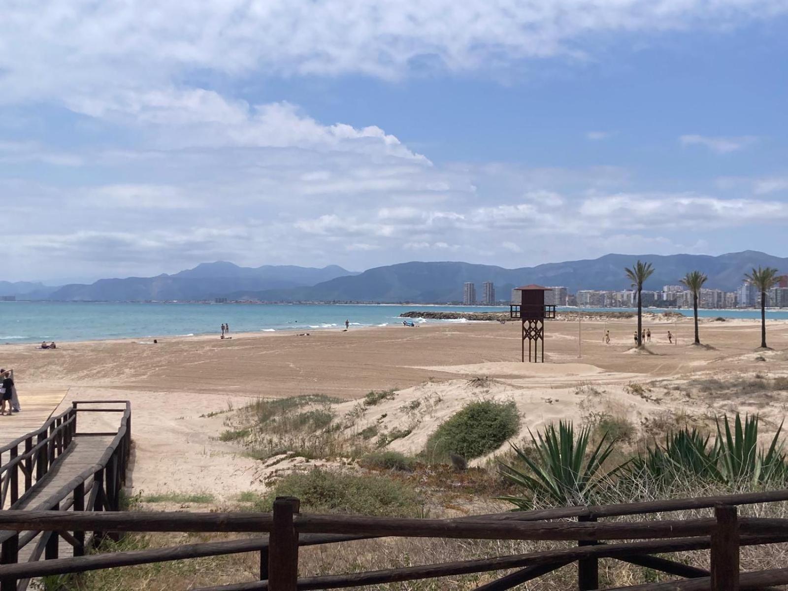 Royal Beach - Appartment With Sea View & Terrace Faro de Cullera Exteriör bild